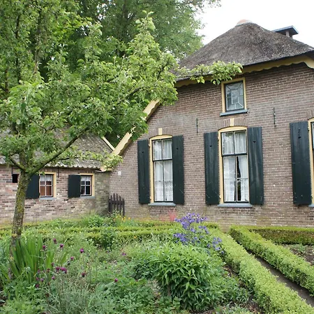 Trekkershut In De Natuur Putten Exterior photo