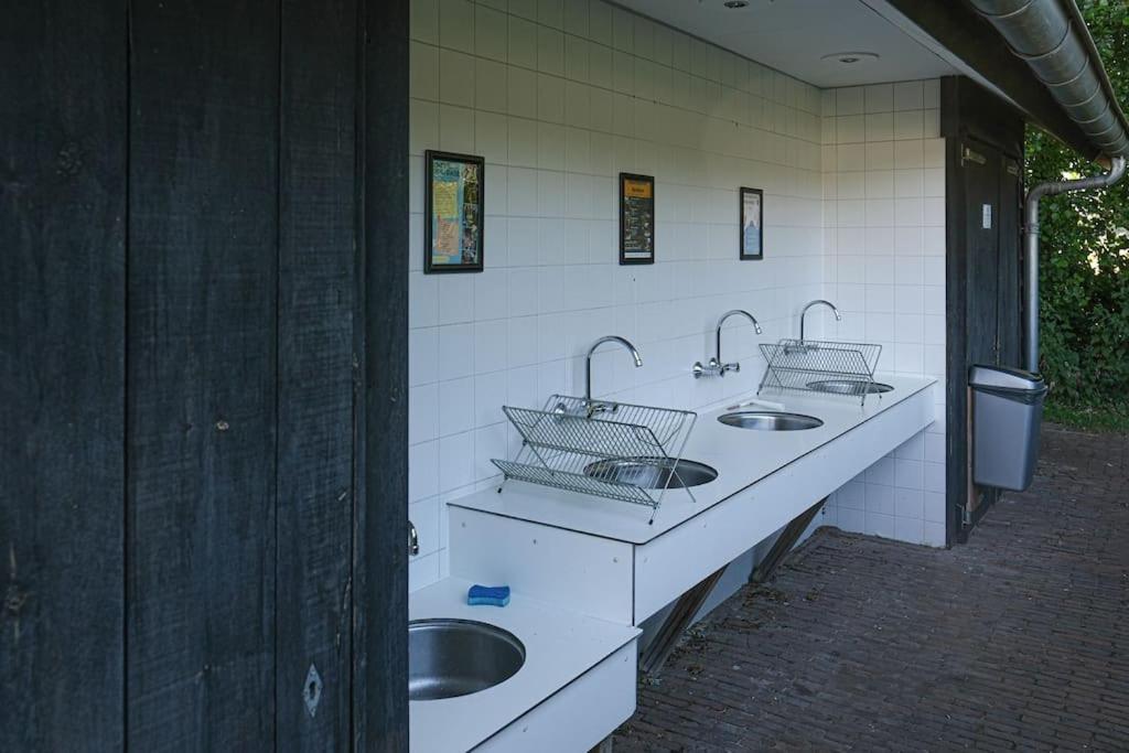 Trekkershut In De Campsite Putten